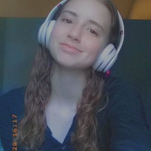 Meet your Posher, Katelyn